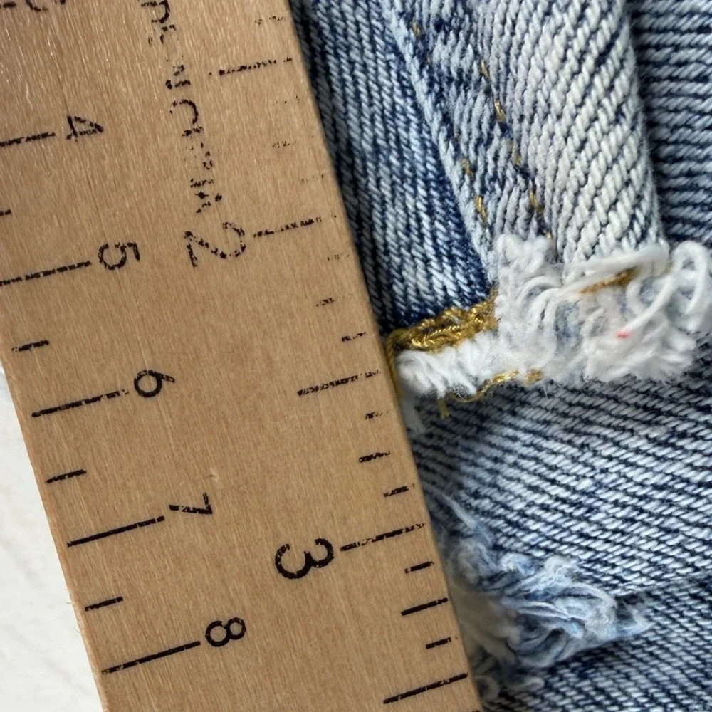 Justice Girls Distressed Shorts size 10 Light Blue‎ Wash